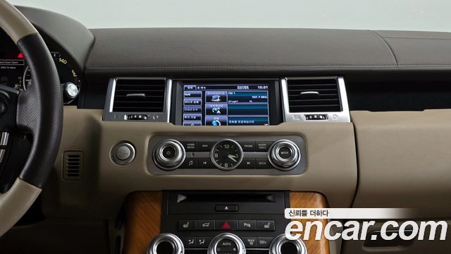 Land Rover Range Rover Sport 2013 — photo 14