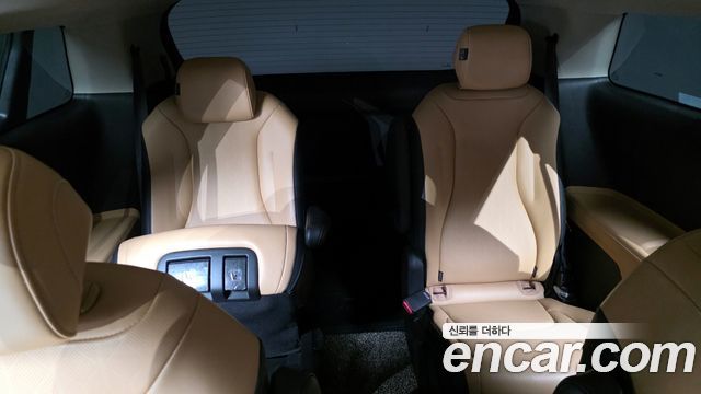 Kia Canival 2021 — photo 13