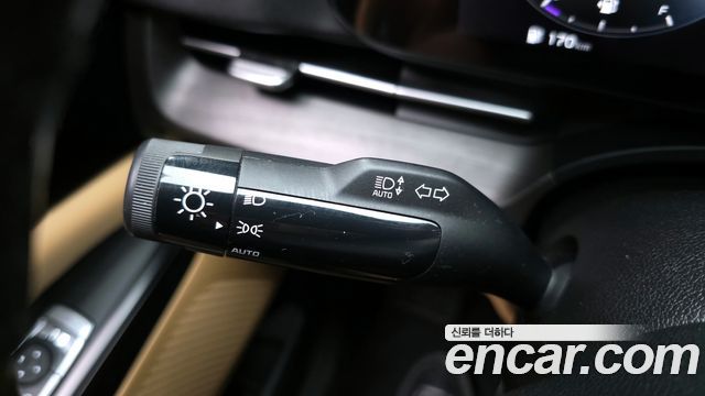 Kia Canival 2021 — photo 18