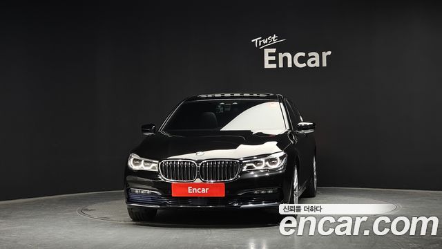 BMW 7-Series 2016 — photo 3