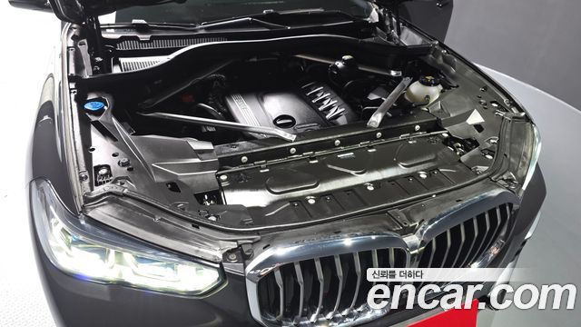 BMW X5 2022 — photo 6