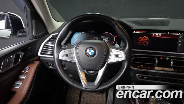BMW X7 2021 — photo 13