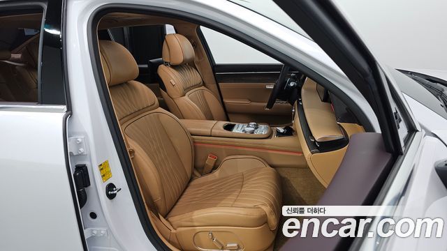 Genesis G90 2023 — photo 10
