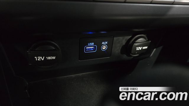 Hyundai Sonata 2018 — photo 19