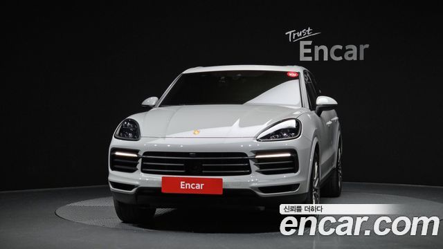 Porsche Cayenne 2022 — photo 3