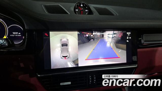 Porsche Cayenne 2022 — photo 14