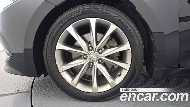 Hyundai Grandeur 2015 — photo 5