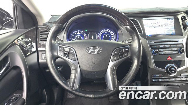 Hyundai Grandeur 2015 — photo 13