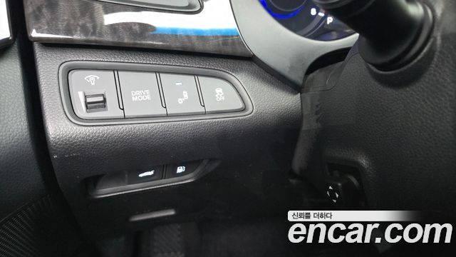 Hyundai Grandeur 2015 — photo 16