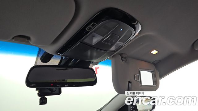Hyundai Grandeur 2015 — photo 18