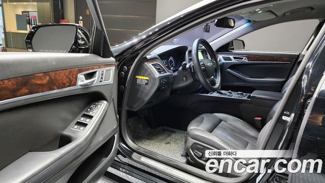 Hyundai Genesis 2014 — photo 11