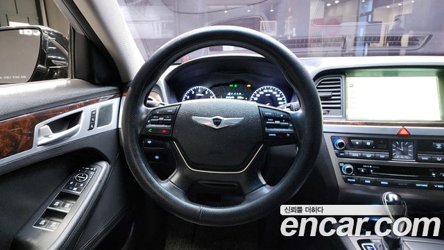 Hyundai Genesis 2014 — photo 14