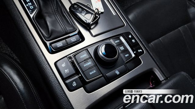 Hyundai Genesis 2014 — photo 18