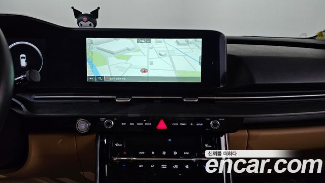 Kia Canival 2023 — photo 14