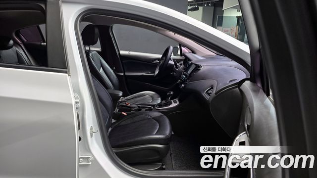 Chevrolet Korea Cruze 2017 — photo 10