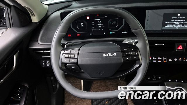 Kia EV6 2025 — photo 17