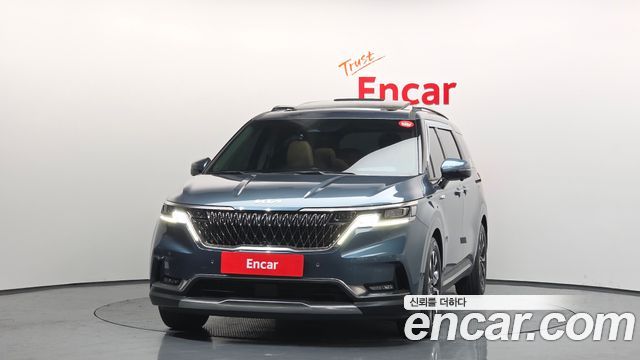 Kia Canival 2022 — photo 3