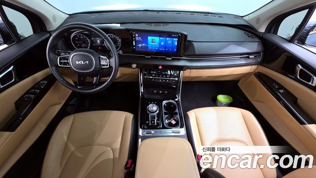 Kia Canival 2022 — photo 7