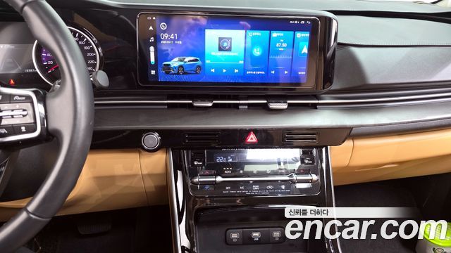 Kia Canival 2022 — photo 14