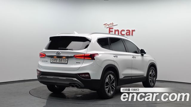 Hyundai Santafe 2019 — photo 2