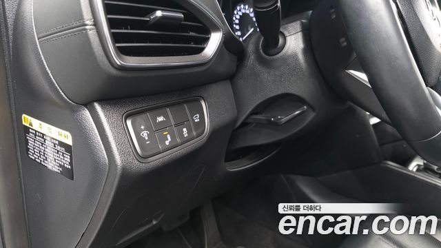 Hyundai Santafe 2019 — photo 16