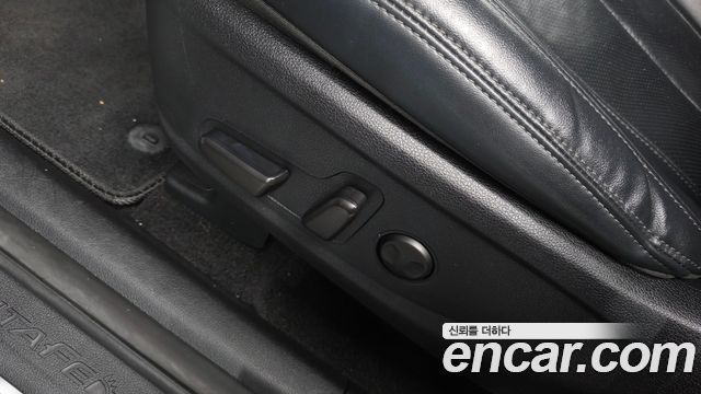 Hyundai Santafe 2019 — photo 17