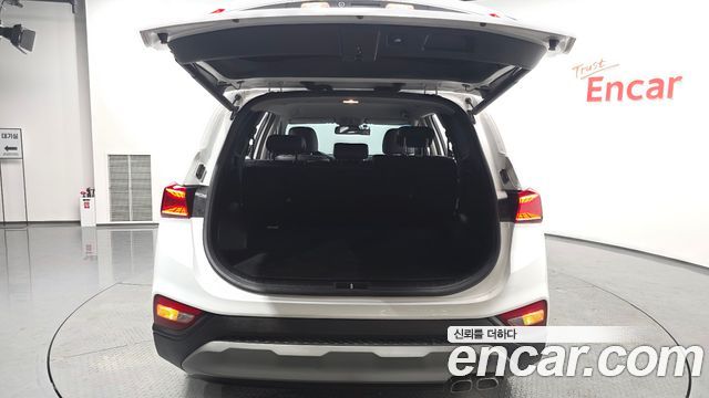 Hyundai Santafe 2019 — photo 20