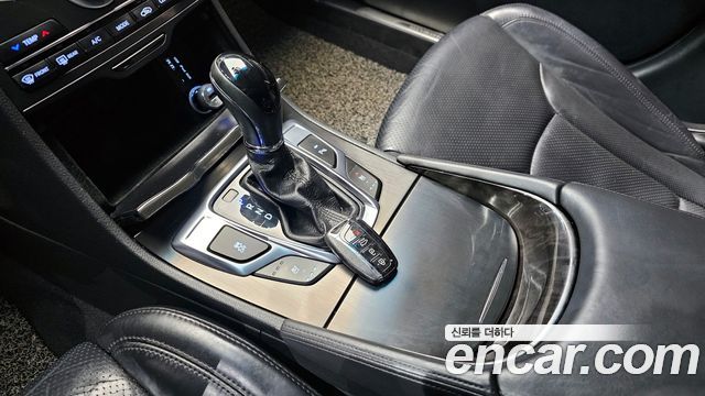 Hyundai Grandeur 2016 — photo 9