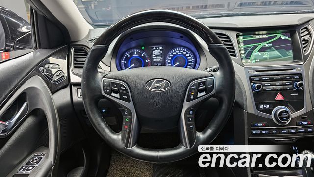 Hyundai Grandeur 2016 — photo 13