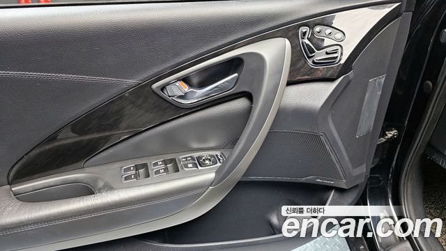 Hyundai Grandeur 2016 — photo 17