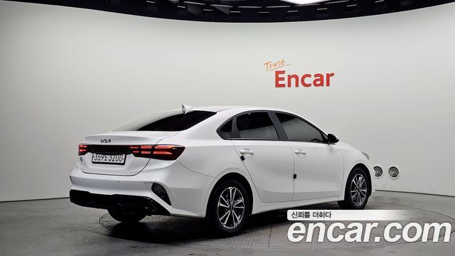 Kia K3 2022 — photo 2