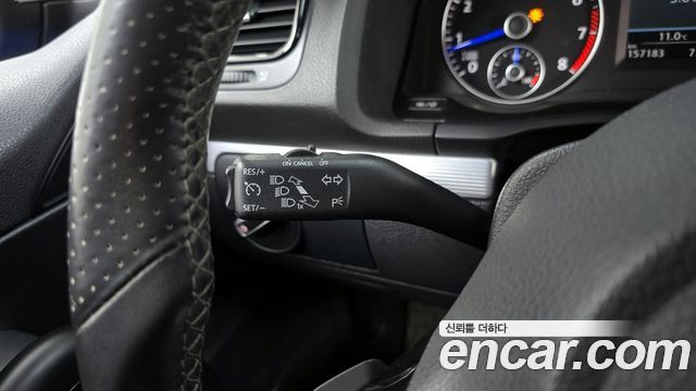 Volkswagen Scirocco 2013 — photo 17