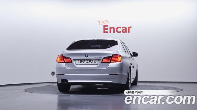 BMW 5-Series 2011 — photo 4