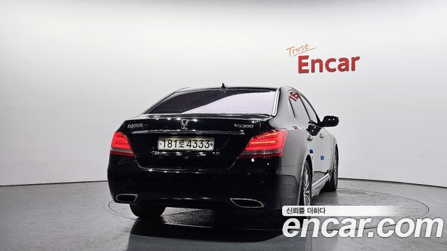Hyundai Equus 2013 — photo 4