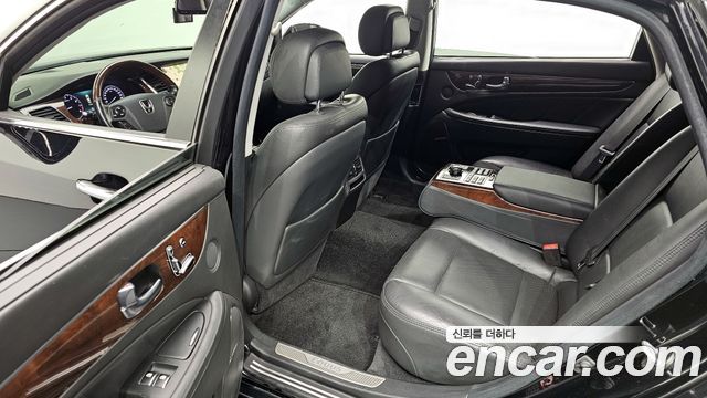 Hyundai Equus 2013 — photo 11