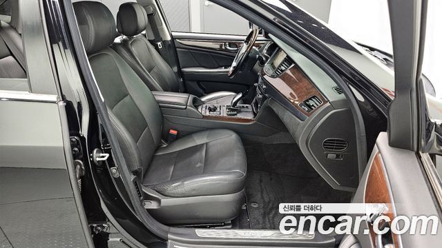 Hyundai Equus 2013 — photo 12