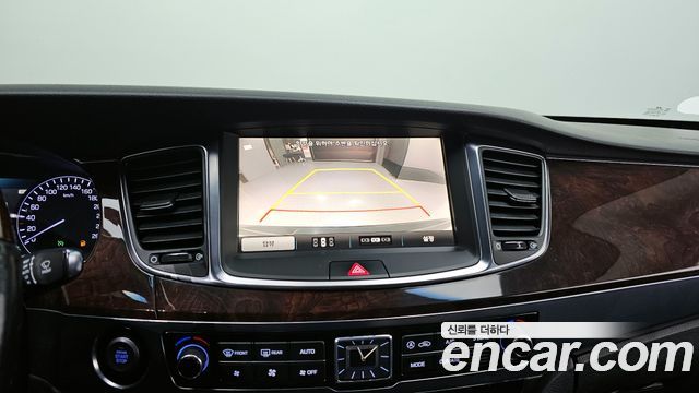 Hyundai Equus 2013 — photo 17