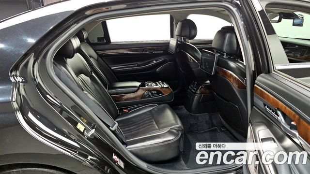 Genesis EQ900 2018 — photo 12