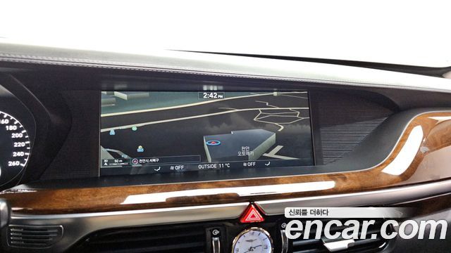 Genesis EQ900 2018 — photo 17