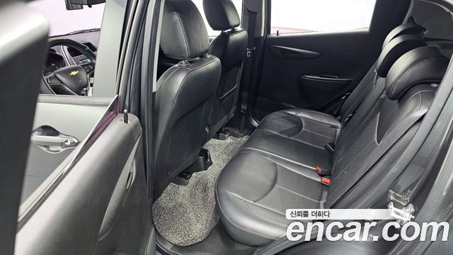 Chevrolet Korea Spark 2017 — photo 11