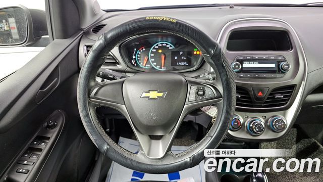 Chevrolet Korea Spark 2017 — photo 16