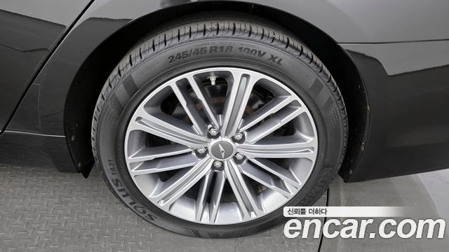 Genesis G80 2018 — photo 5