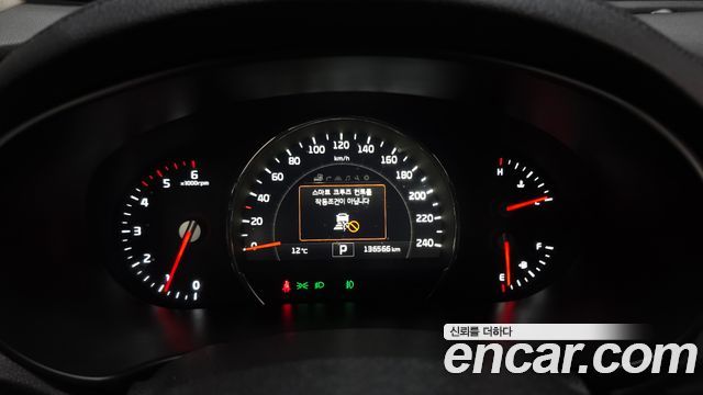 Kia Sorento 2016 — photo 8