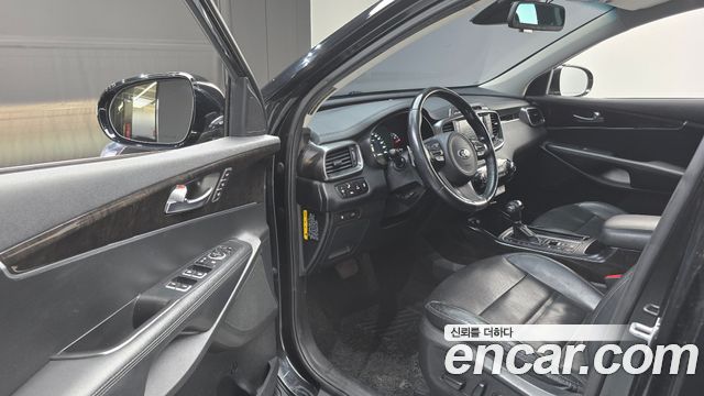 Kia Sorento 2016 — photo 11