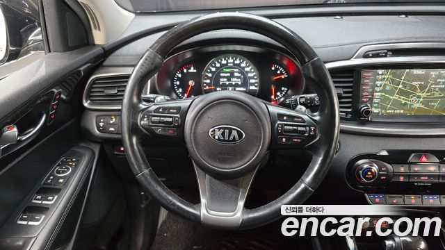 Kia Sorento 2016 — photo 14