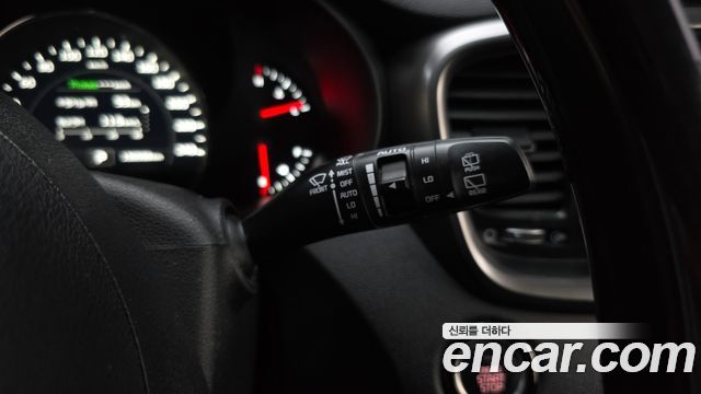 Kia Sorento 2016 — photo 18