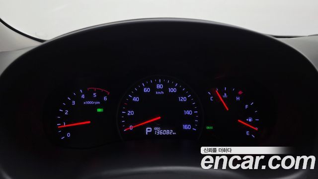 Kia Canival 2014 — photo 8