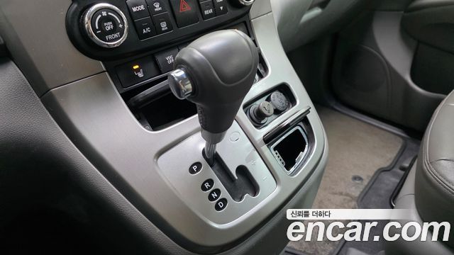 Kia Canival 2014 — photo 9