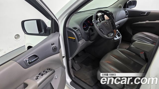 Kia Canival 2014 — photo 12