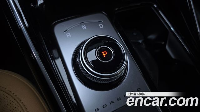 Kia Sorento 2023 — photo 9